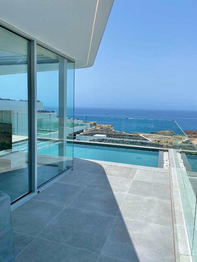 Rocavista - Villa With Heated Rooftop Pool And Amazing Ocean View アデヘ エクステリア 写真