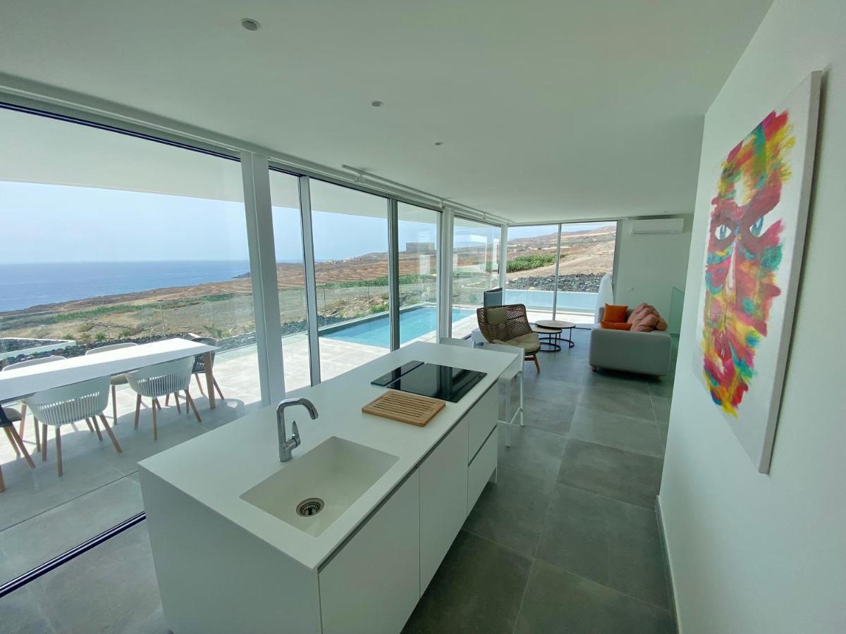 Rocavista - Villa With Heated Rooftop Pool And Amazing Ocean View アデヘ エクステリア 写真