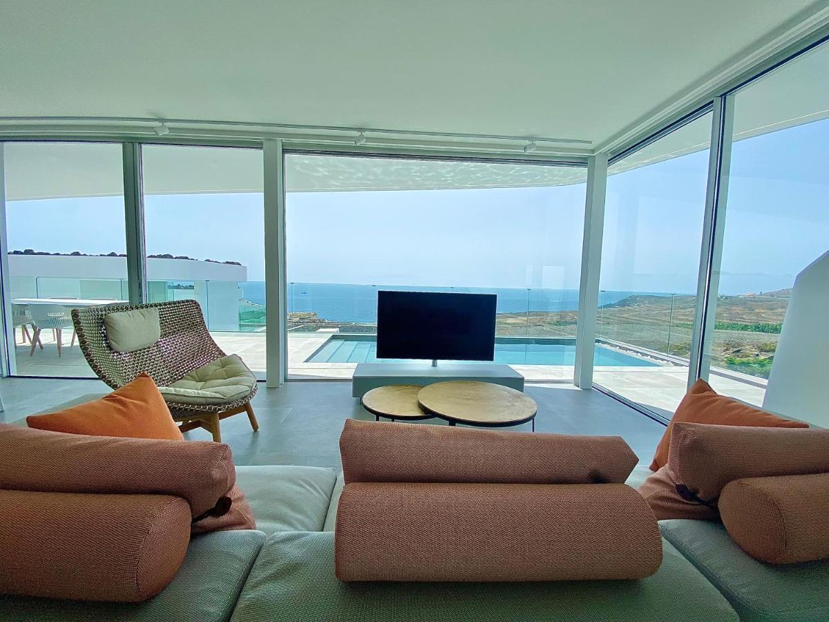 Rocavista - Villa With Heated Rooftop Pool And Amazing Ocean View アデヘ エクステリア 写真